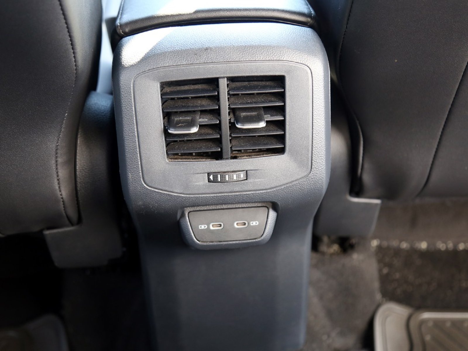 Volkswagen T-CROSS 1.0 AT TSI COMFORTLINE 2025 - Imagen 20 de 20
