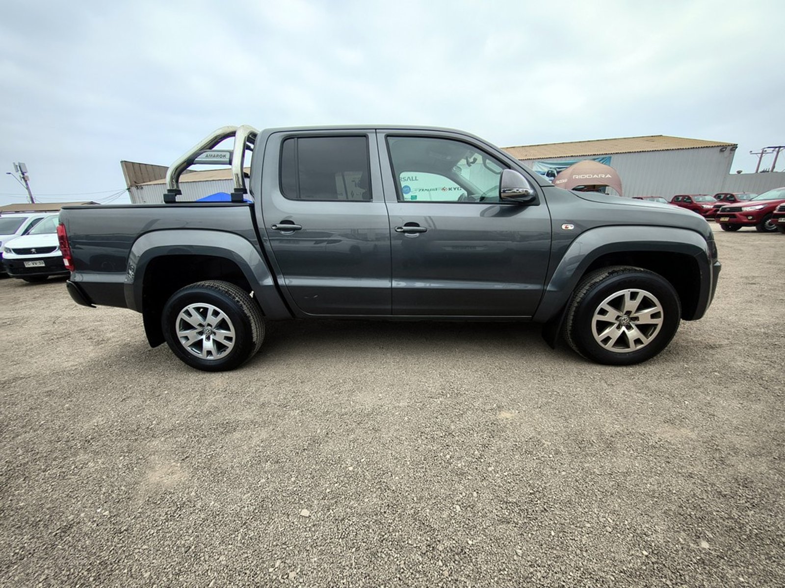 Volkswagen AMAROK 2.0 TRENDLINE 2022 - Imagen 4 de 20