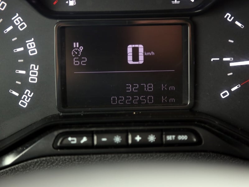 Citroën BERLINGO BLUEHDI 1.5 2024 - Imagen 15 de 20