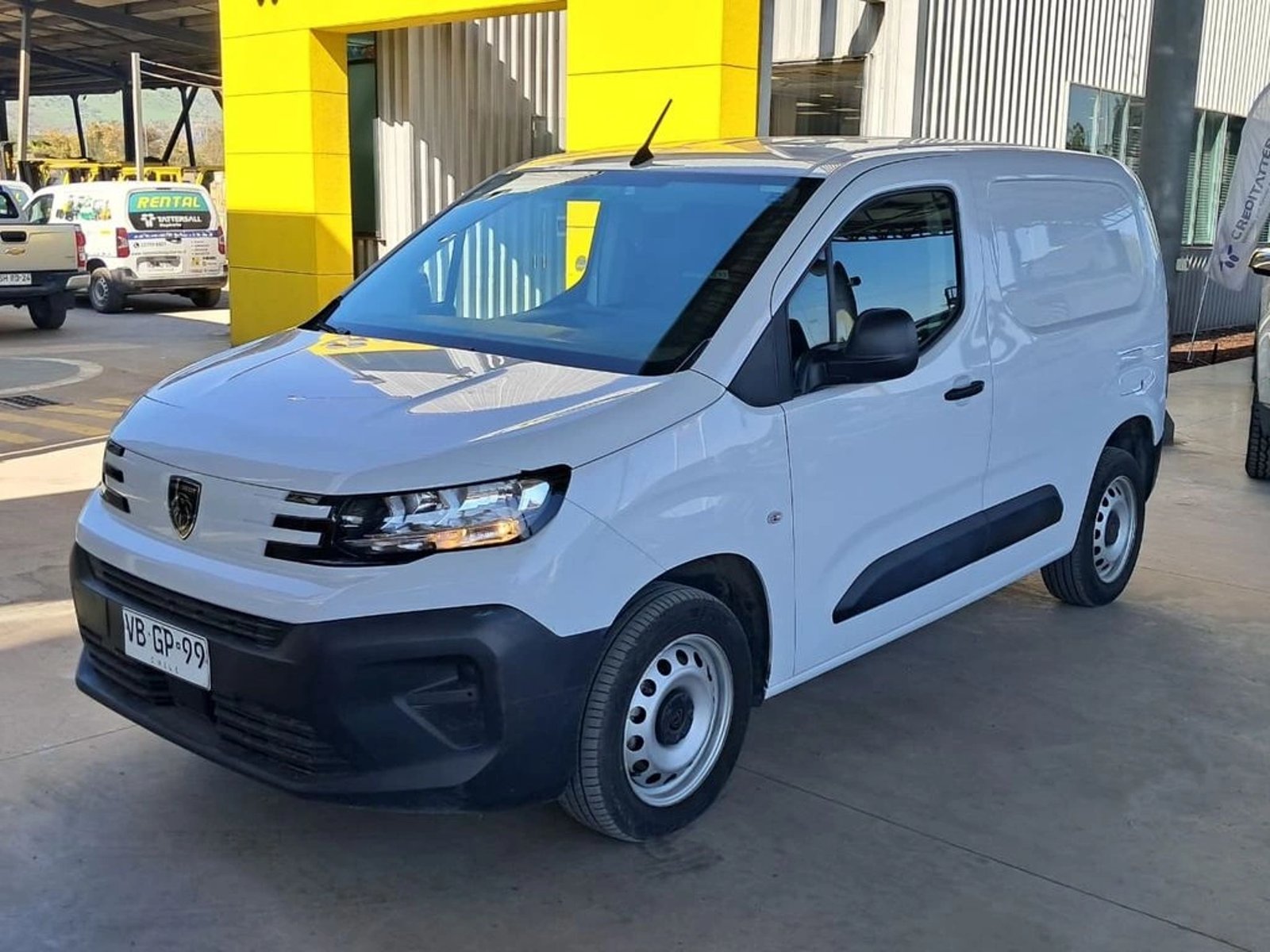 Peugeot PARTNER 1.5 L1 4X2 MT 2025 - Foto 2 de 20