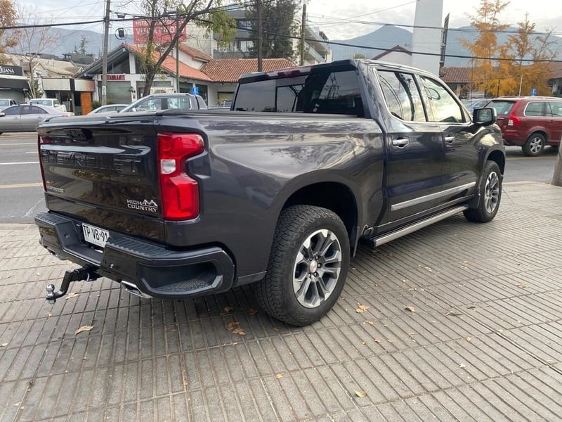 Chevrolet SILVERADO High Country 4X4 3.0 DIESEL AUT 2024 - Imagen 8 de 20