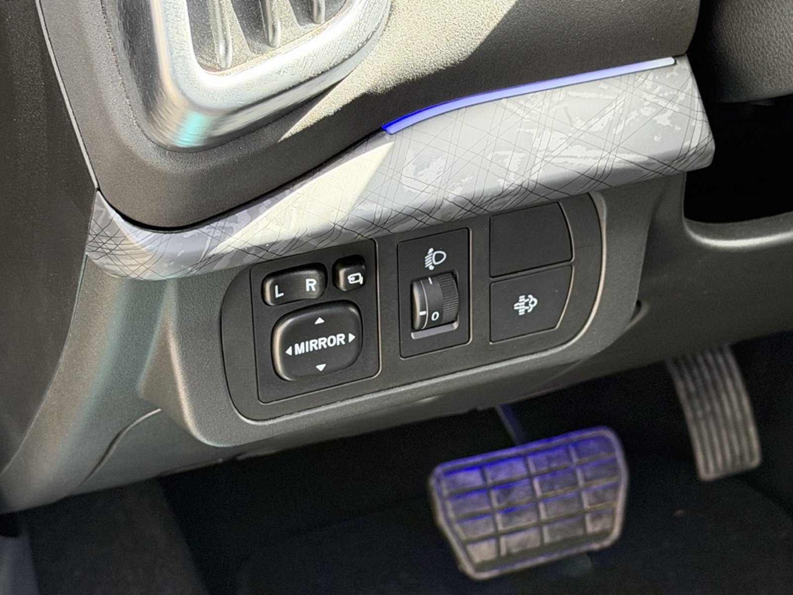ZX AUTO GRAND LION GRAND LION CABINA DOBLE LUX XL DIESE L4X4 AT 2.3 2026 - Imagen 13 de 20