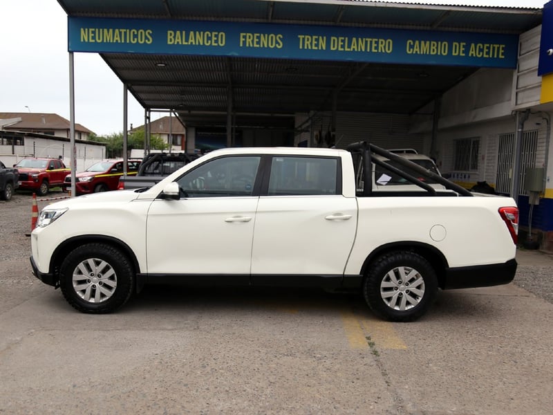 SsangYong MUSSO Grand 4X4 2.2 2023 - Imagen 9 de 20