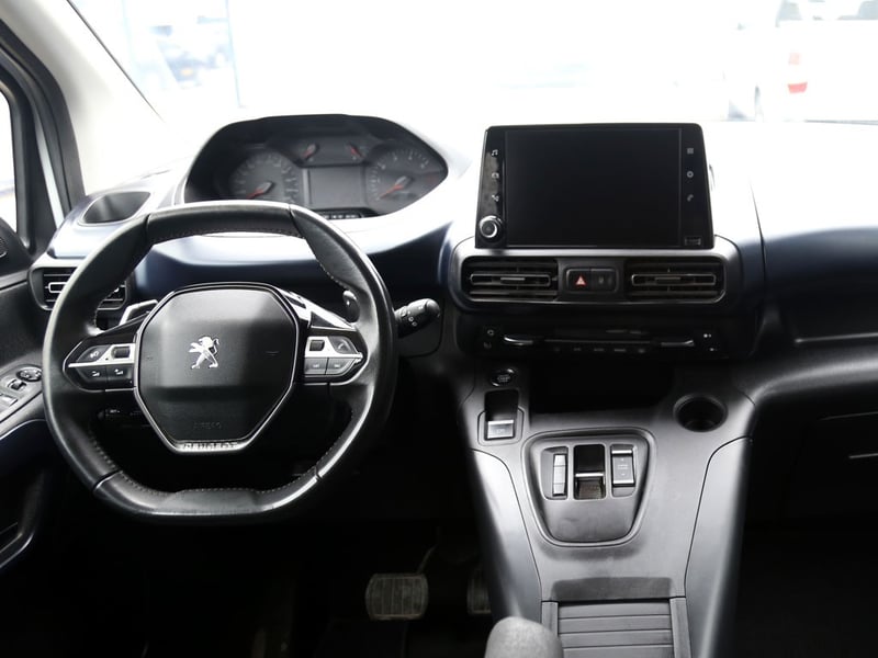 Peugeot RIFTER 1.5 BLUEHDI 130HP 2024 - Imagen 16 de 20
