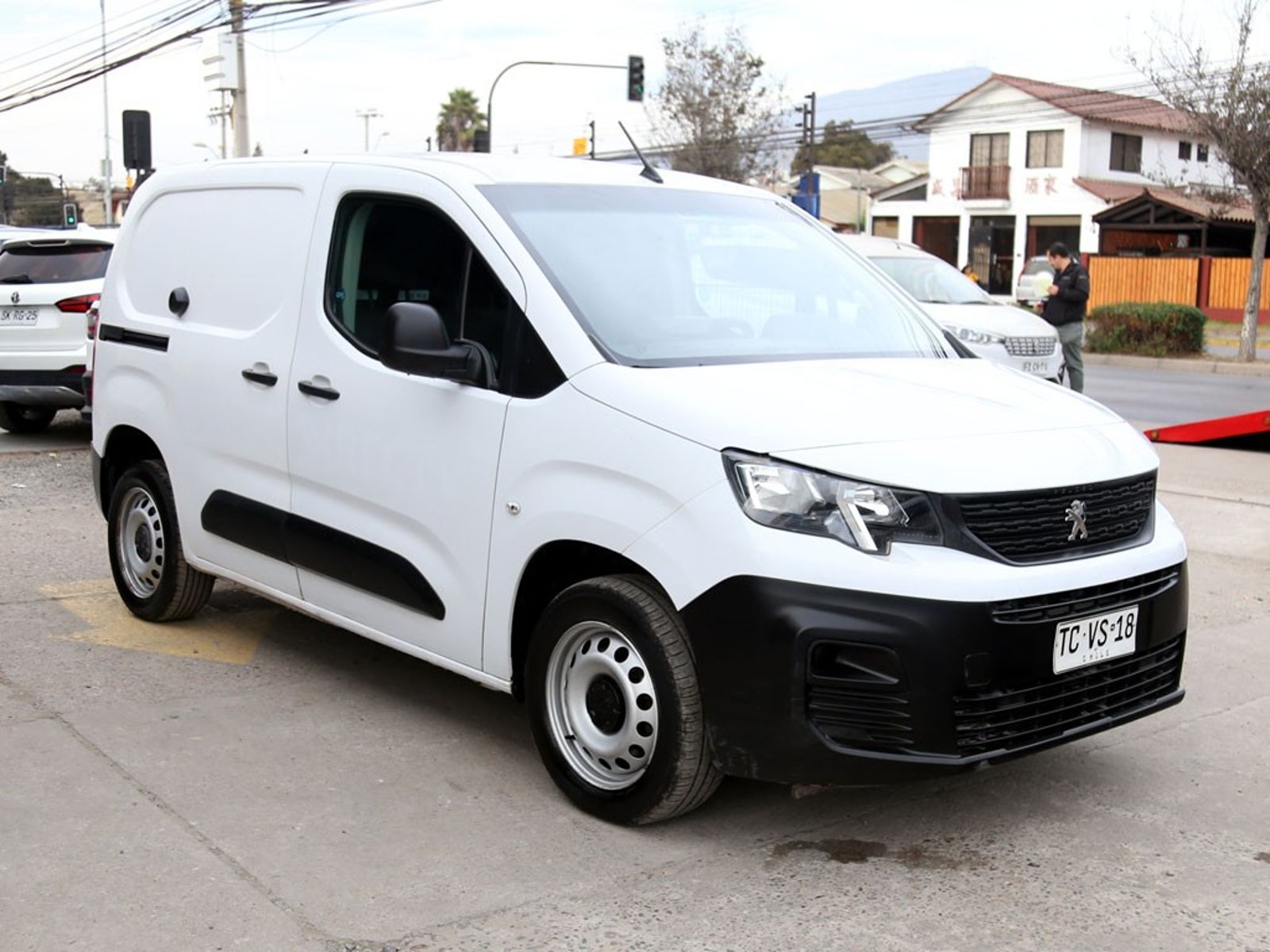 PEUGEOT PARTNER 1.5 L1 HDI DIESEL 100HP 4X2 MT 5P 2024 - Imagen 3 de 19
