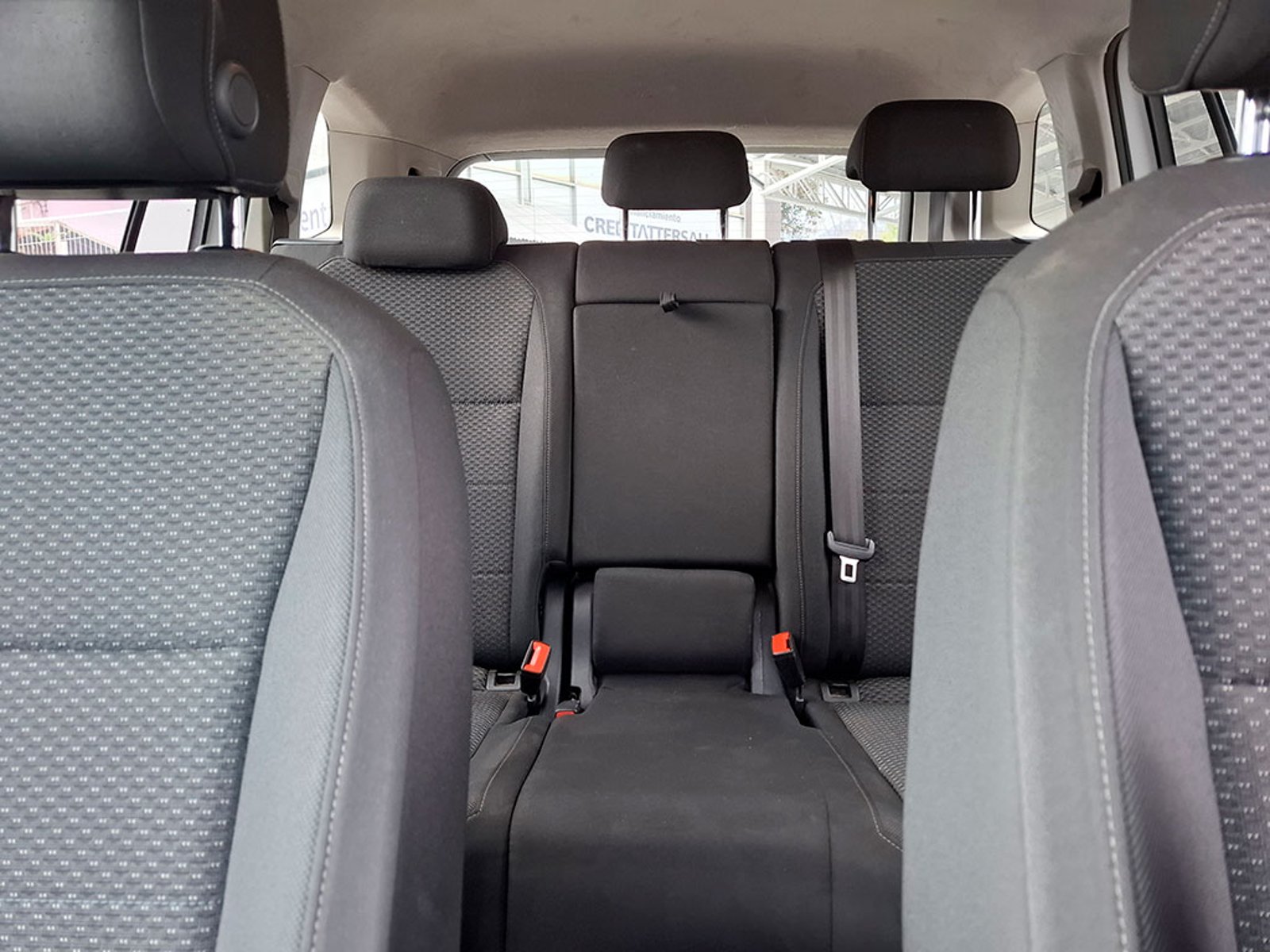 Volkswagen TIGUAN COMFORTLINE 4MOTION AT DIESEL 7 PASAJEROS 2020 - Imagen 20 de 20
