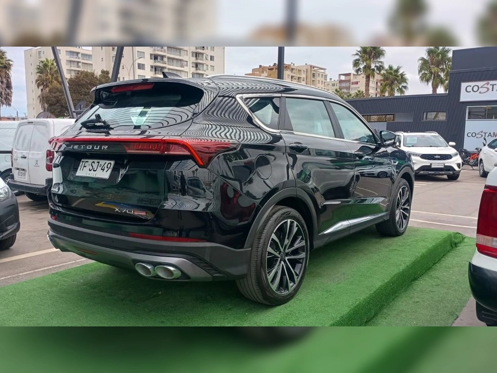 JETOUR X70 1.5T PLUS 4X2 AT 5P 2024 - Imagen 5 de 14