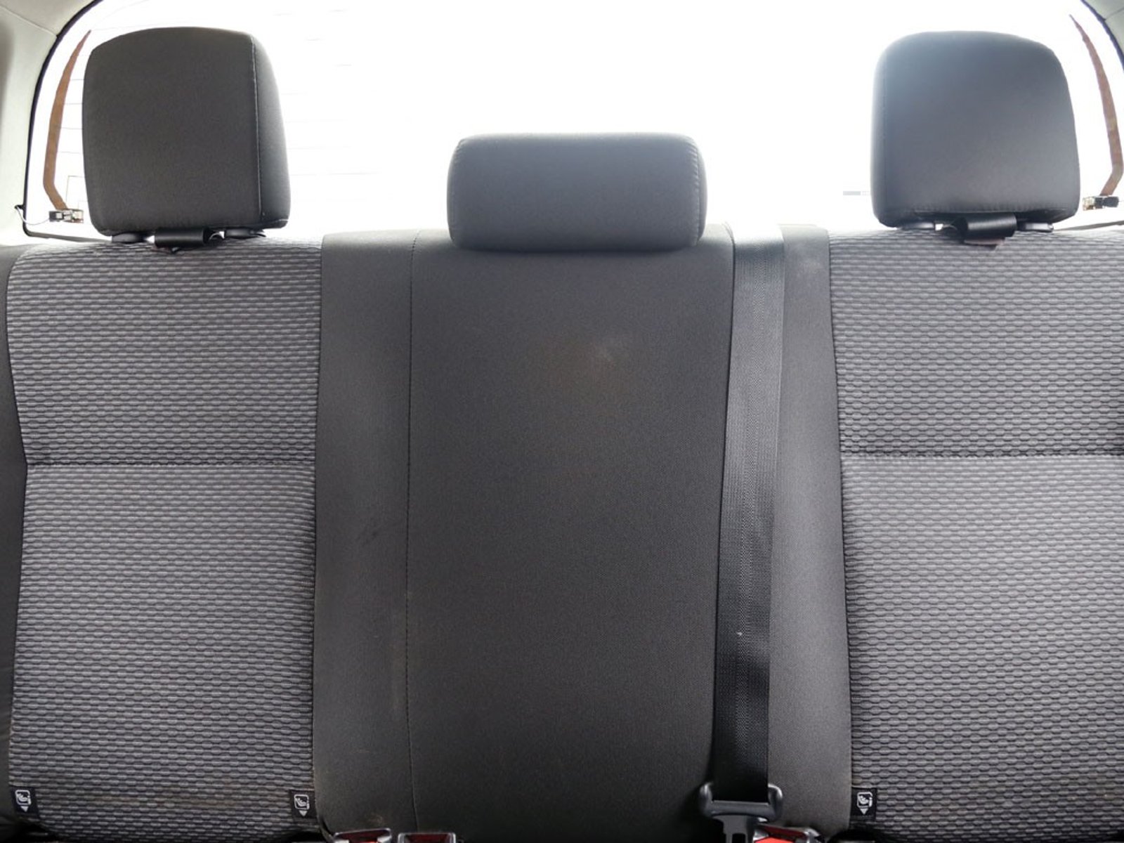 Toyota HILUX 2.4 DX MT 4X2 DIESEL 2021 - Imagen 19 de 20