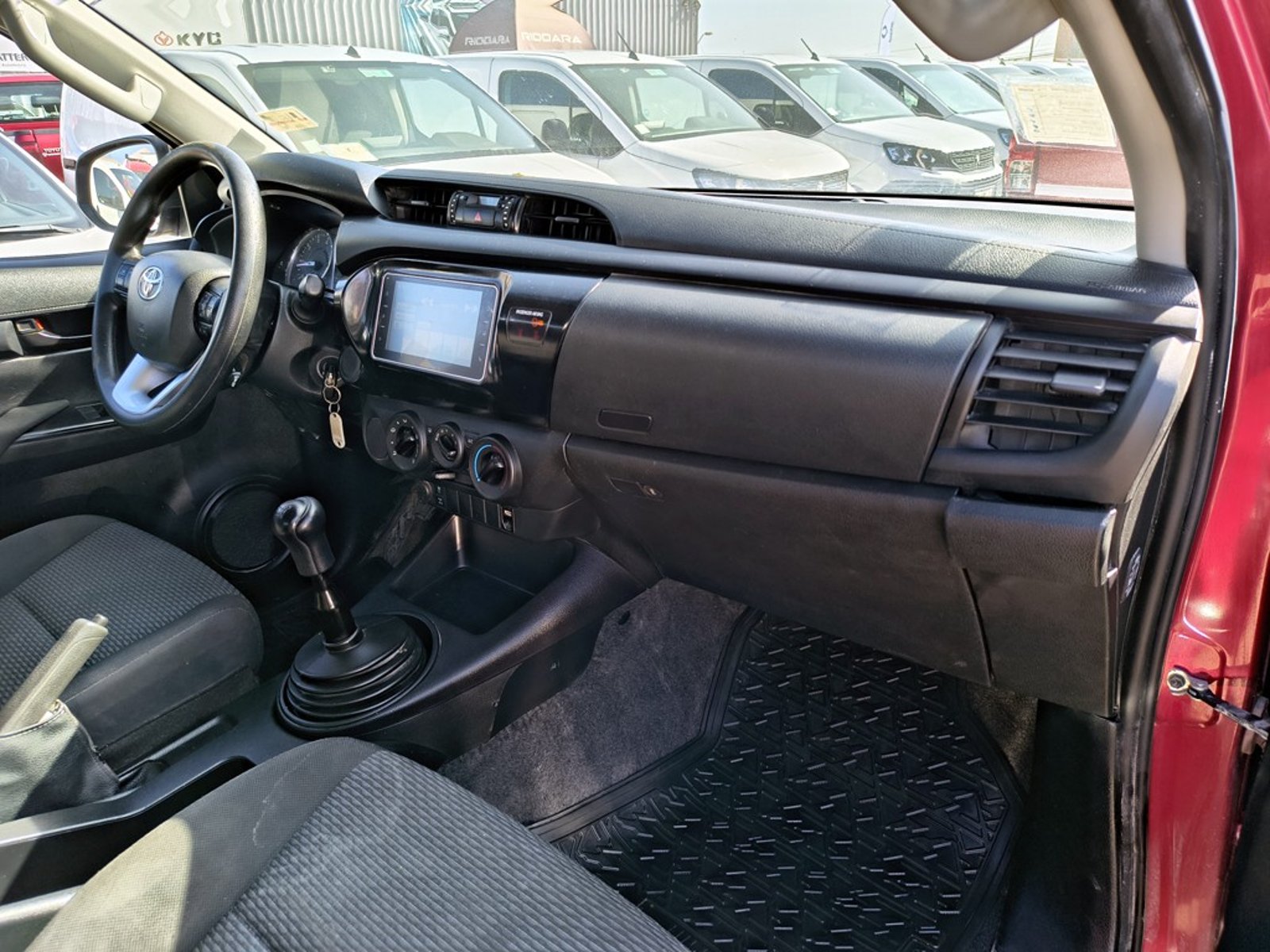 TOYOTA HILUX HILUX TSS 2.4 Diesel 4X2 T/M 2021 - Imagen 18 de 19