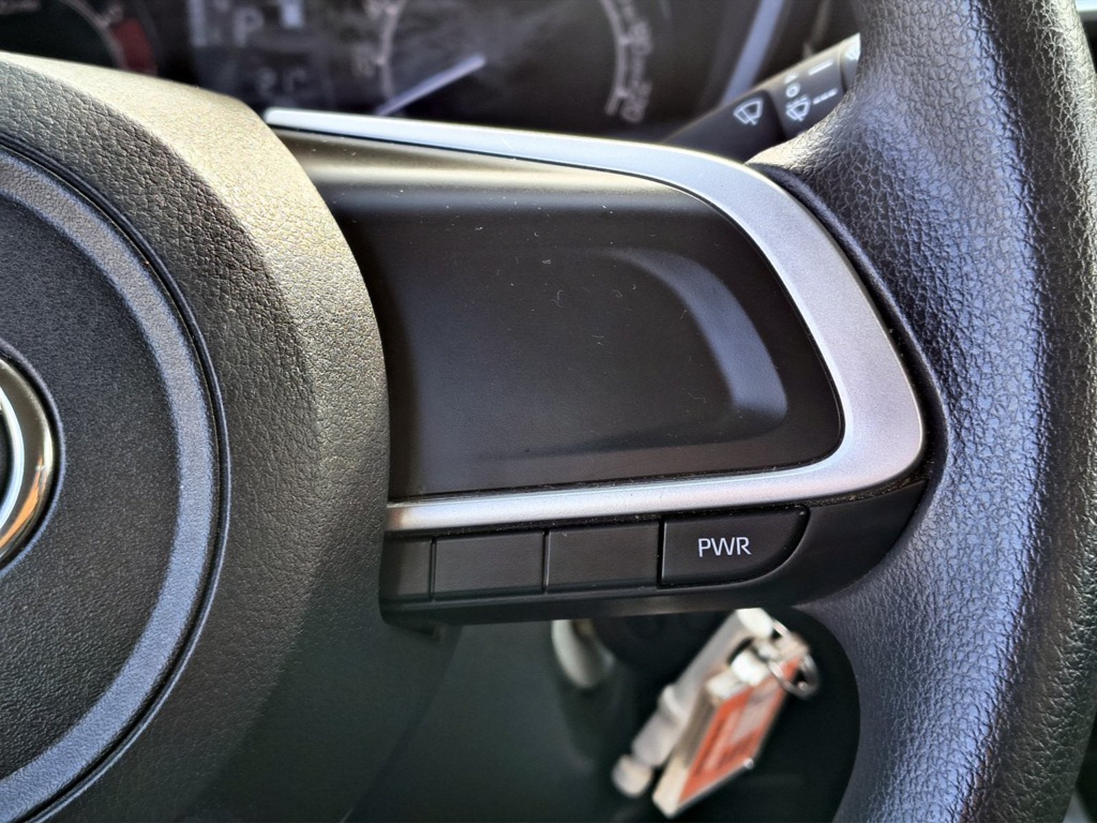 Toyota RAIZE 1.2 GASOLINA 4X2 T/A 2025 - Imagen 15 de 20