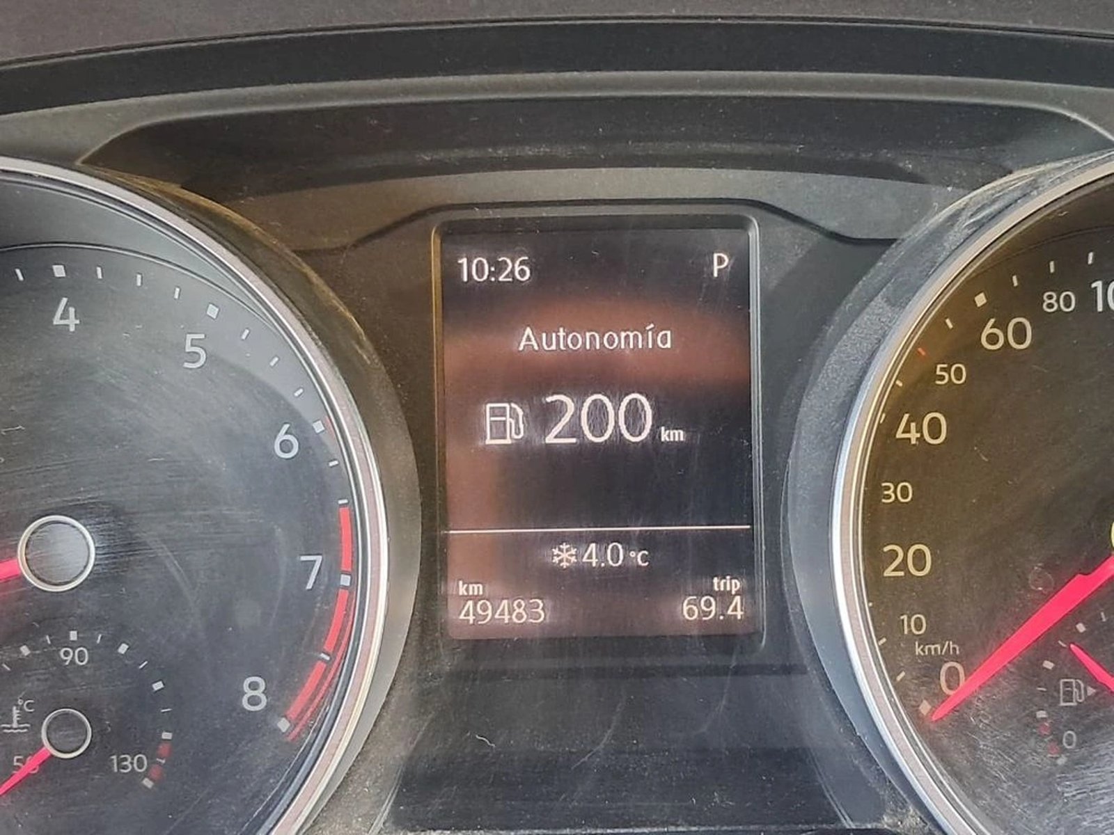 VOLKSWAGEN TIGUAN 1.4 TSI COMFORTLINE 5P AT 2020 - Imagen 18 de 18