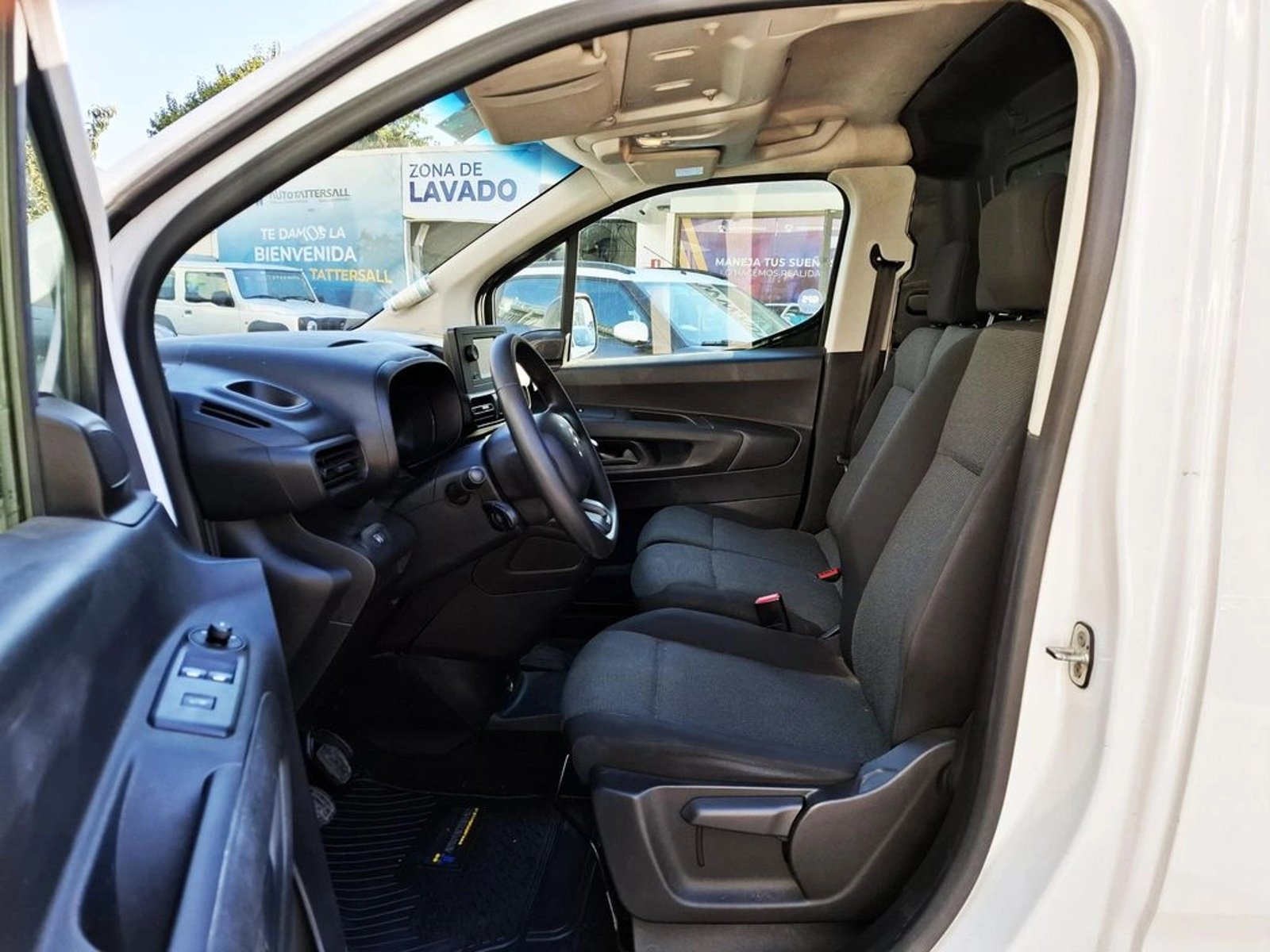 CITROEN BERLINGO 1.5 2024 - Imagen 14 de 20