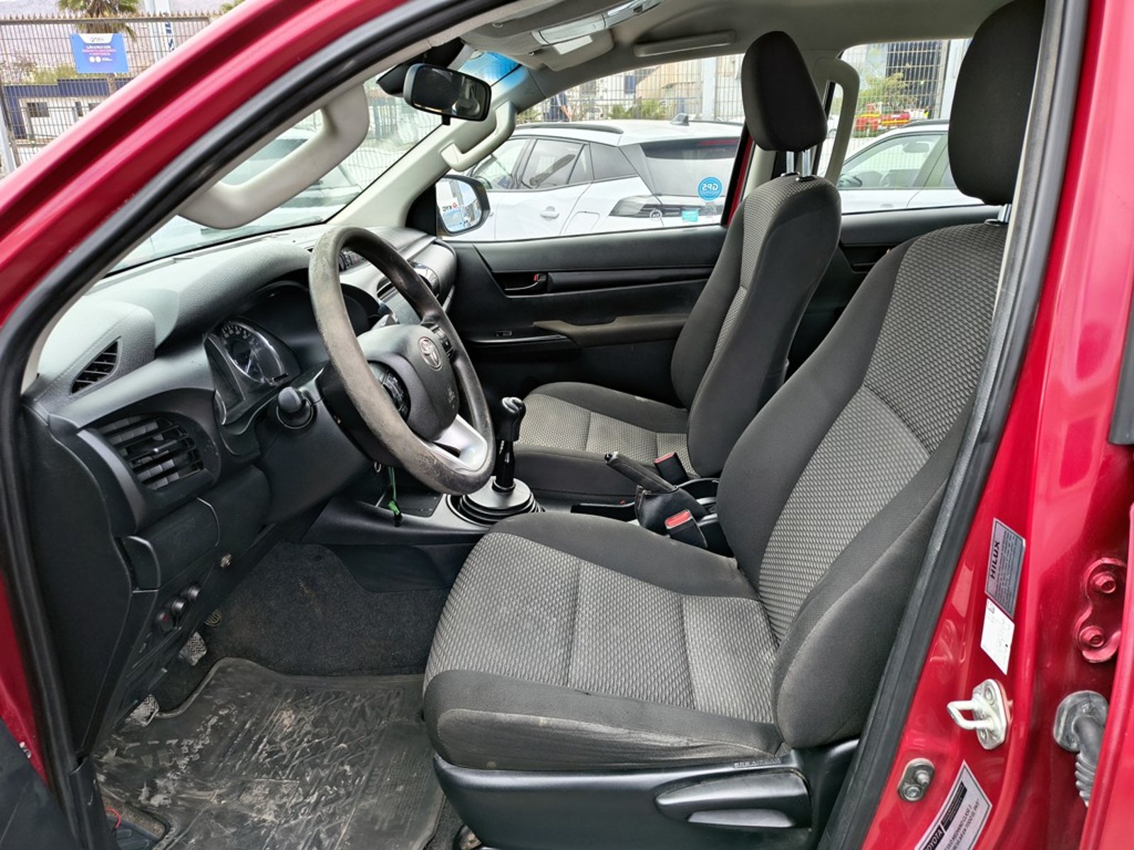 TOYOTA HILUX HILUX TSS 2.4 Diesel 4X4 T/M 2022 - Imagen 10 de 20