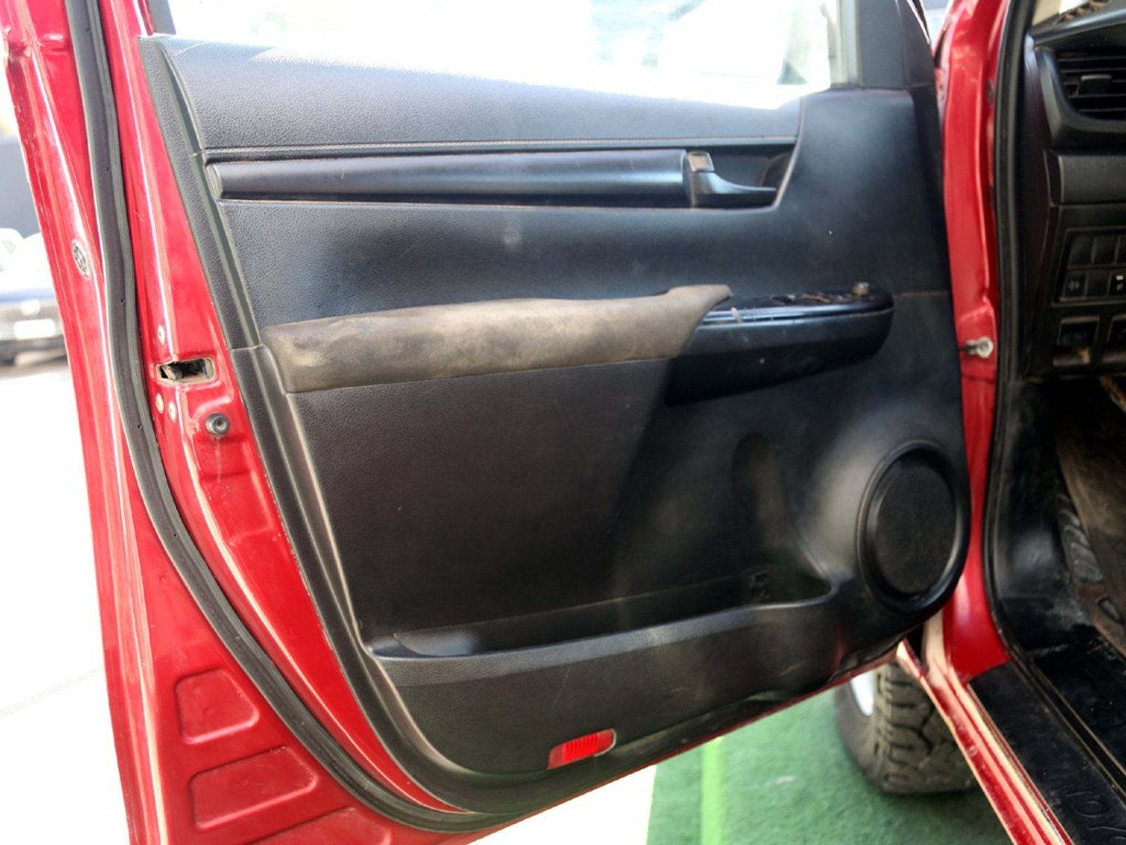 Toyota HILUX 2.4 DX 4x2 MT 2022 - Imagen 10 de 20