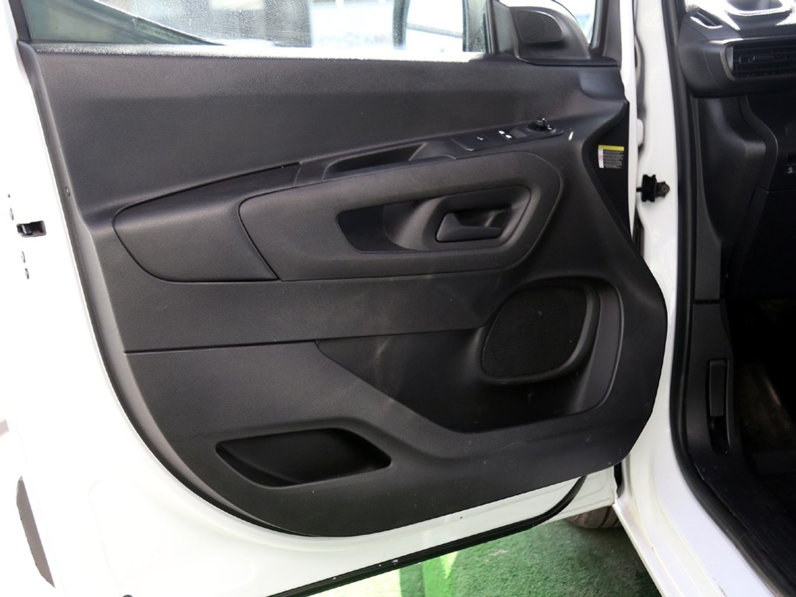 Peugeot PARTNER 1.5 L1 HDI 2023 - Imagen 12 de 20