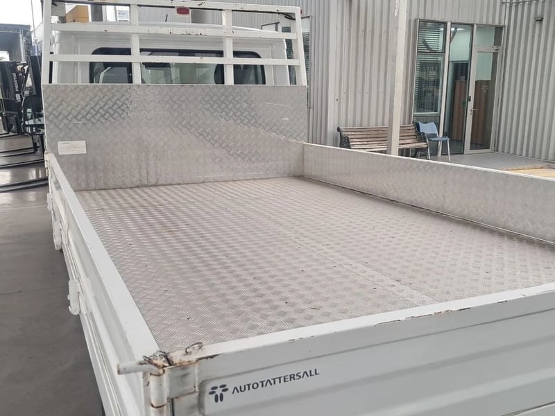 Peugeot BOXER L3 2.2 PICKUP CABINA SIMPLE 2025 - Imagen 9 de 18