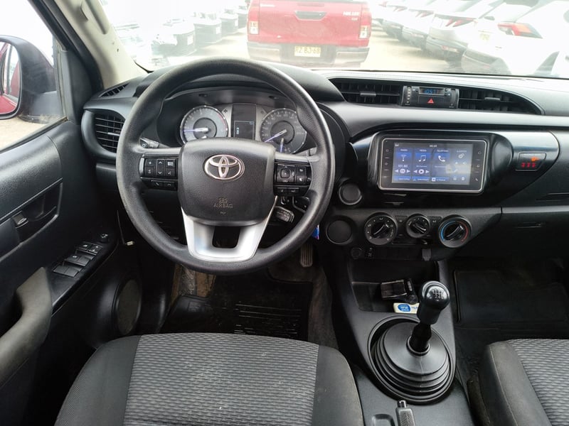 Toyota HILUX HILUX TSS 2.4 Diesel 4X2 T/M 2022 - Imagen 18 de 20