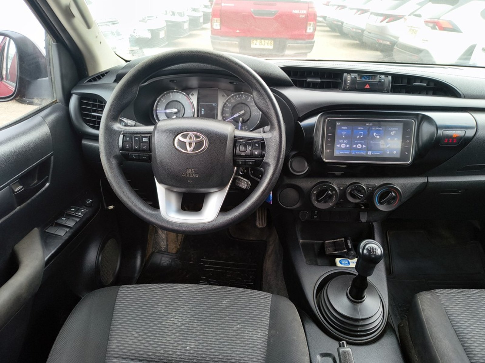 Toyota HILUX HILUX TSS 2.4 Diesel 4X2 T/M 2022 - Imagen 18 de 20