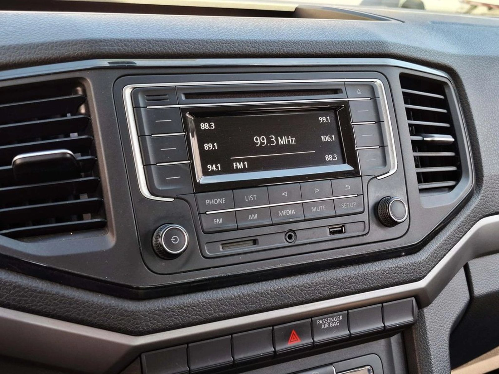 Volkswagen AMAROK TREDLINE 2.0 MT 4X2 2021 - Imagen 20 de 20
