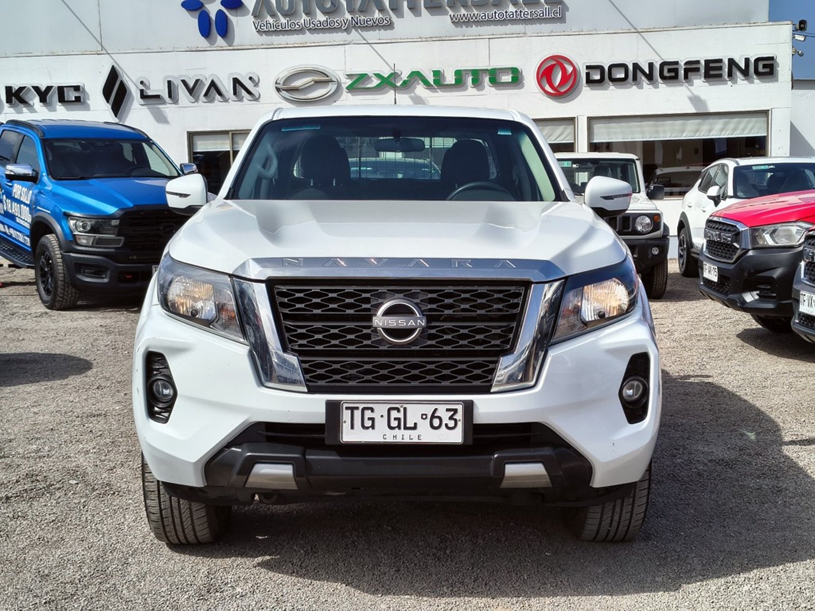Nissan NAVARA 2.3 Diesel 4x2 T/M 2024 - Foto 2 de 20