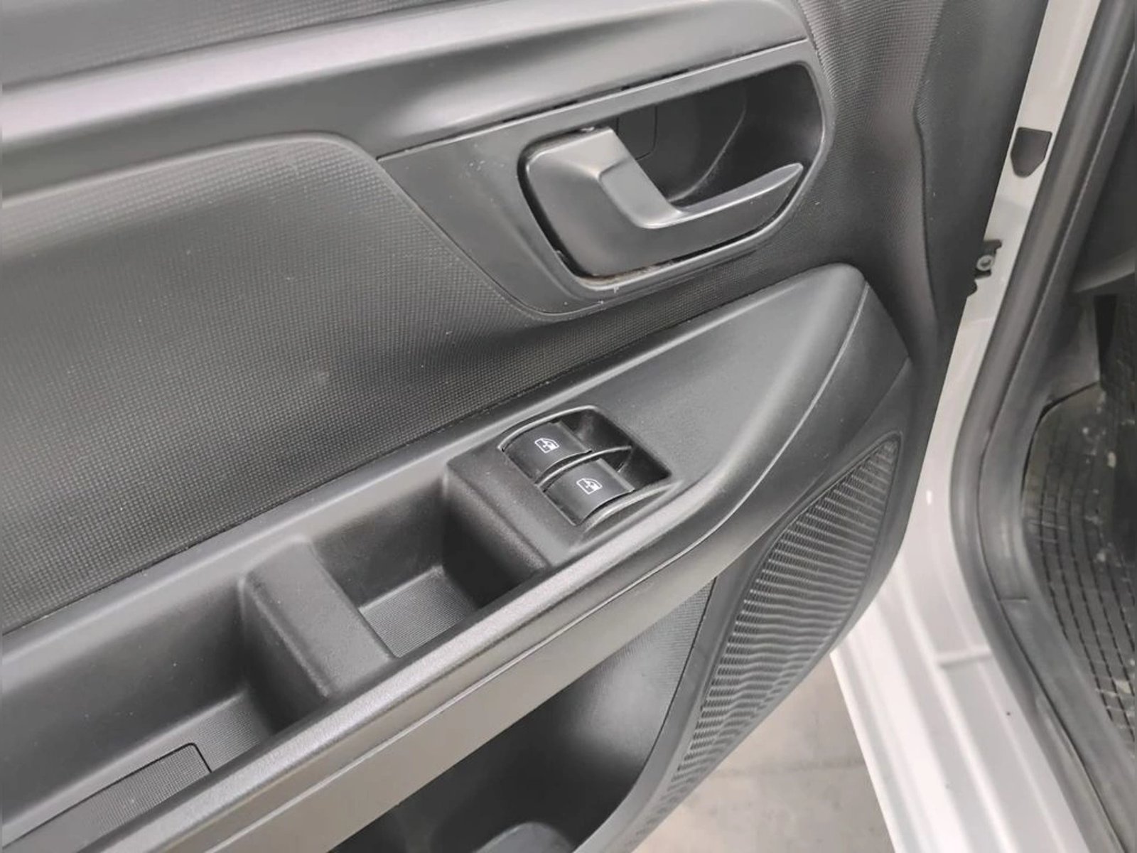 RAM 700 SLT CS GASOLINA 1.4 2022 - Imagen 16 de 18