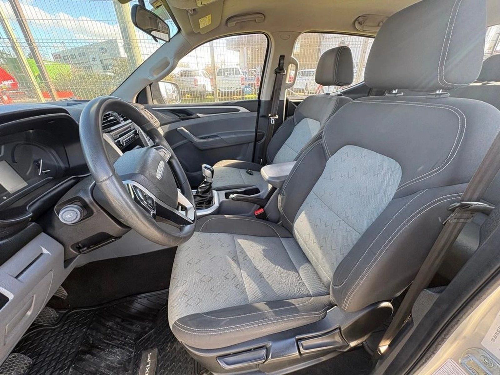 Maxus T60 2.0 4X4 T/M 2024 - Imagen 11 de 12
