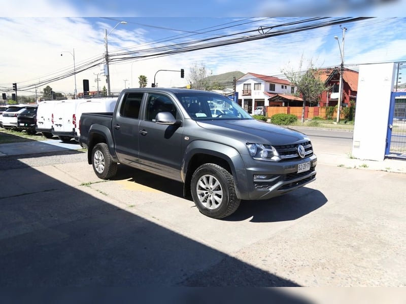 Volkswagen AMAROK 2.0 COMFORTLINE DIESEL 4MOTION 4X4 DOB. CAB. AT 4P 2023 - Imagen 3 de 20