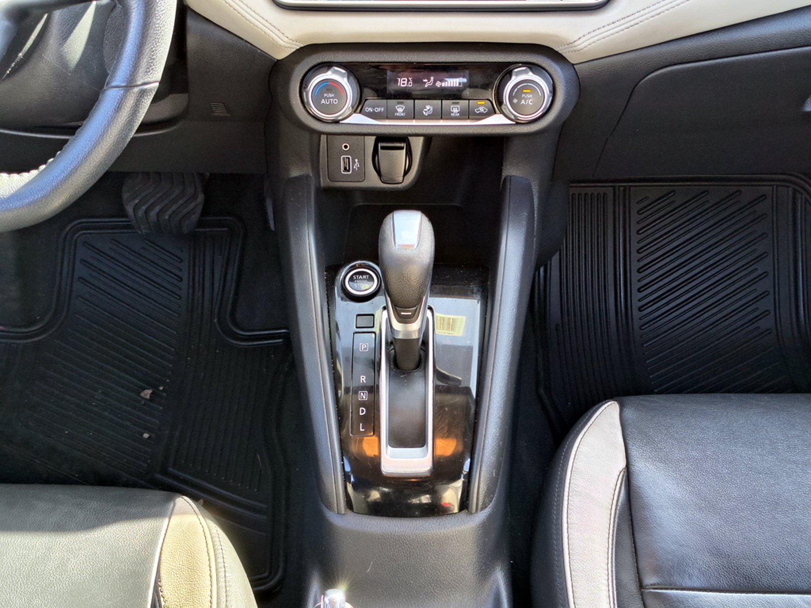 Nissan VERSA CVT 1.6 AUT Gasolina SENSE 2021 - Imagen 19 de 20