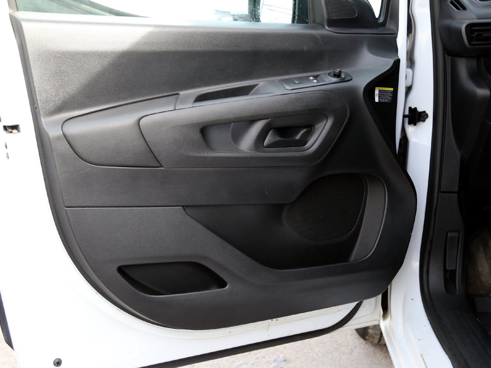 Peugeot PARTNER 1.5 L1 BLUEHDI 100 MT DIESEL 2024 - Imagen 13 de 20