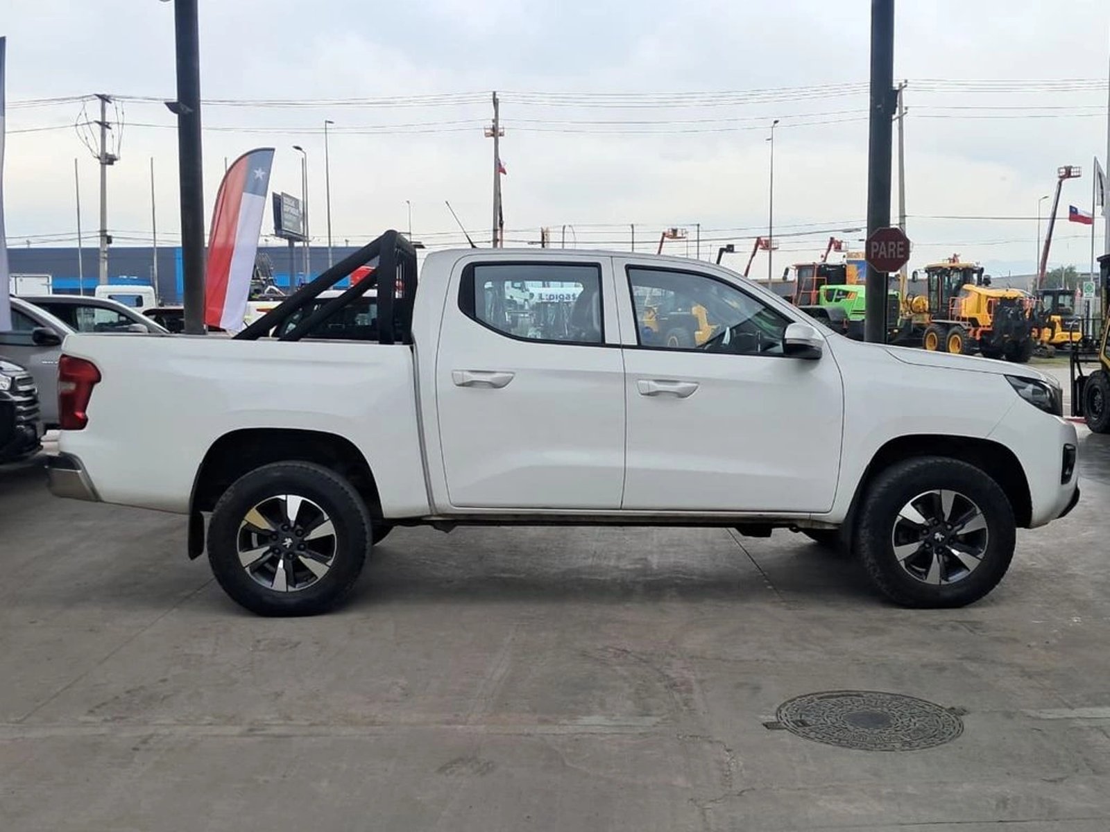 Peugeot LANDTREK ACTIVE 4X2 MT 1.9 2023 - Imagen 5 de 20