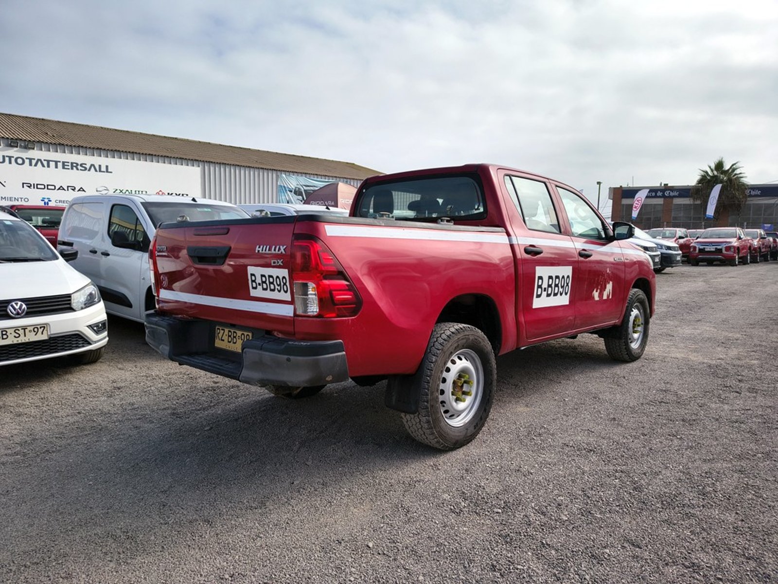 TOYOTA HILUX 2.4 DX 2022 - Imagen 7 de 20