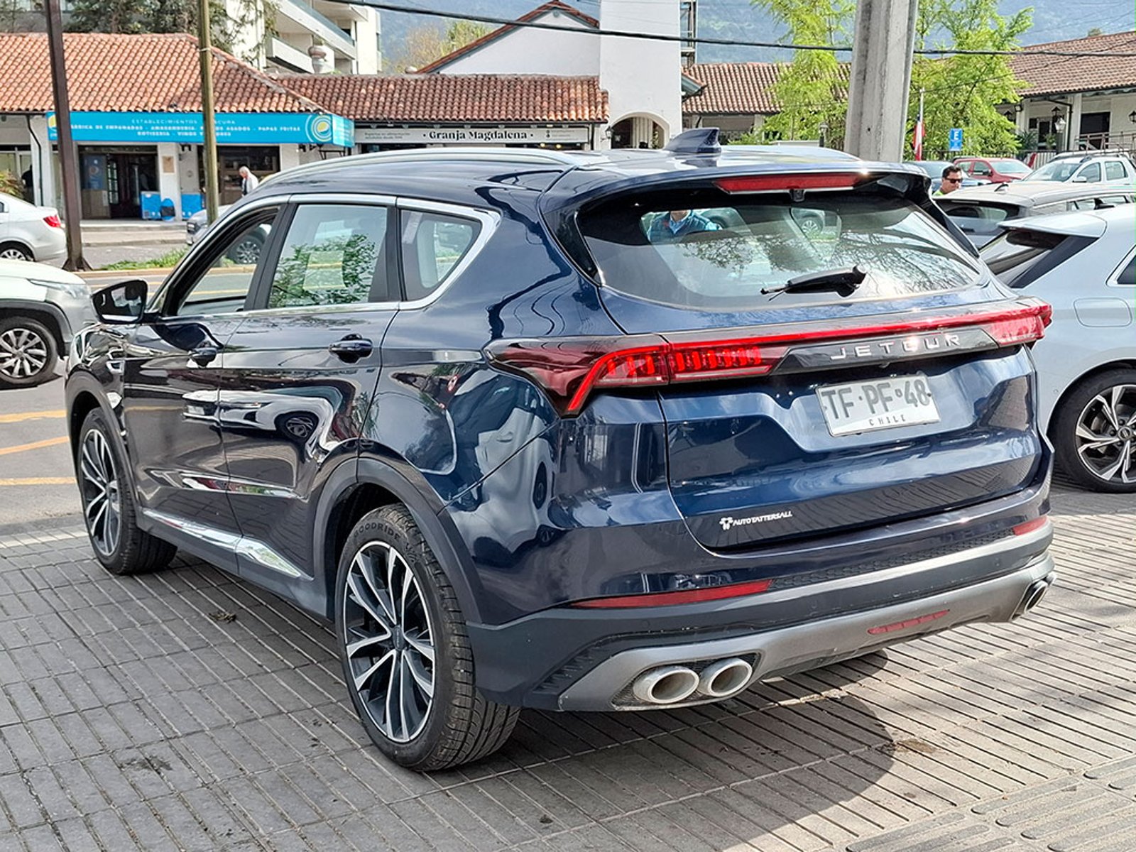 Jetour X70 PLUS 1.5T PLUS 4X2 AT 5P 2024 - Foto 4 de 20