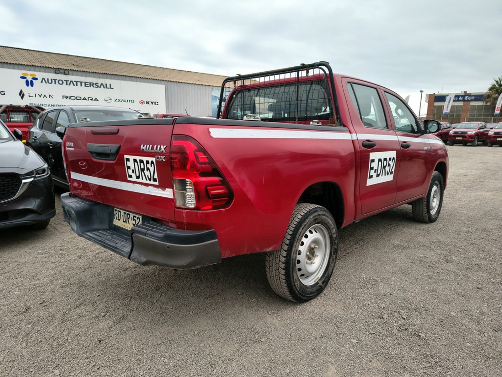 TOYOTA HILUX TSS 2.4 Diesel 4X2 T/M 2021 - Imagen 8 de 20