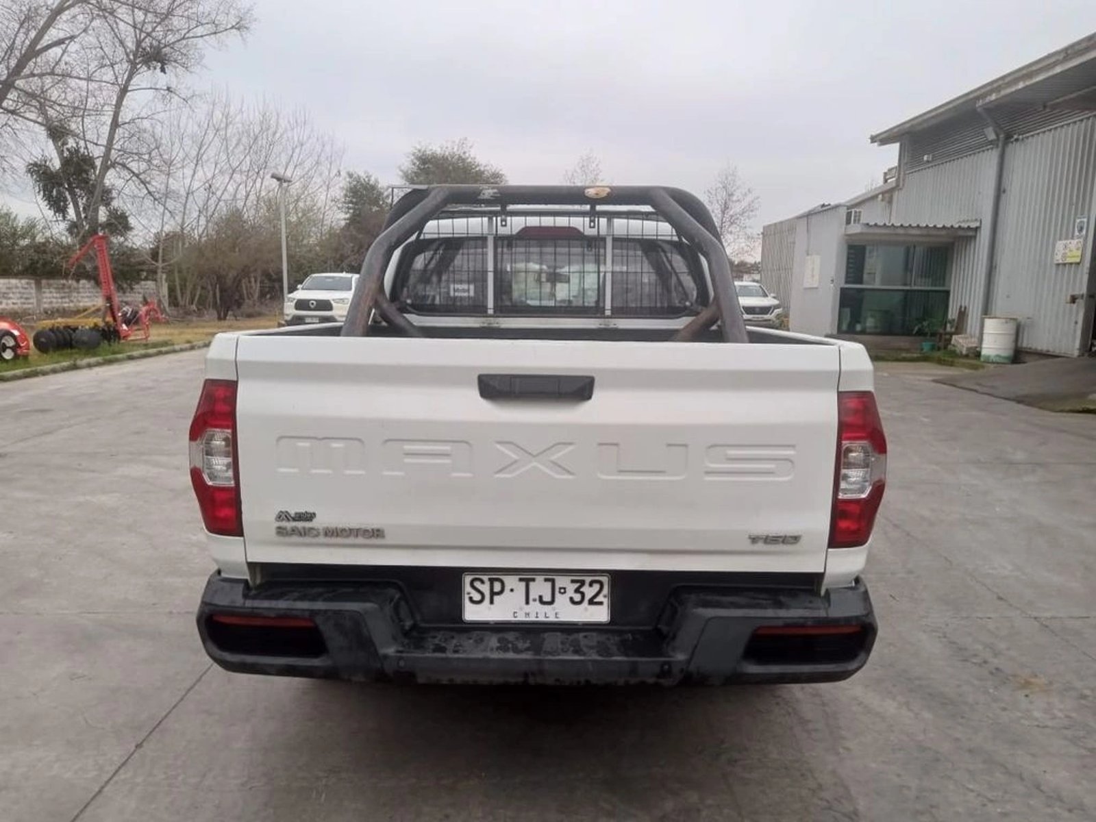 MAXUS T60 2.8 DC DX 6MT 2023 - Imagen 4 de 14