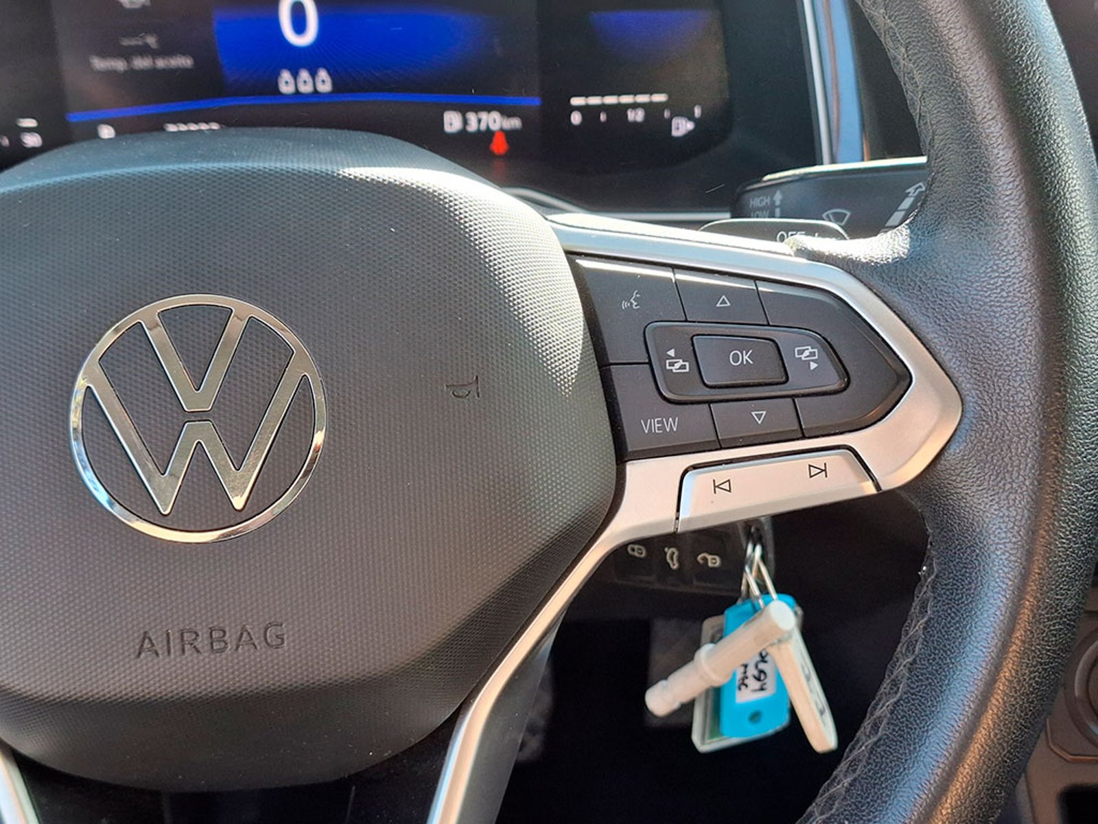 VOLKSWAGEN NIVUS 1.0 TSI COMFORTLINE 2023 - Imagen 12 de 20