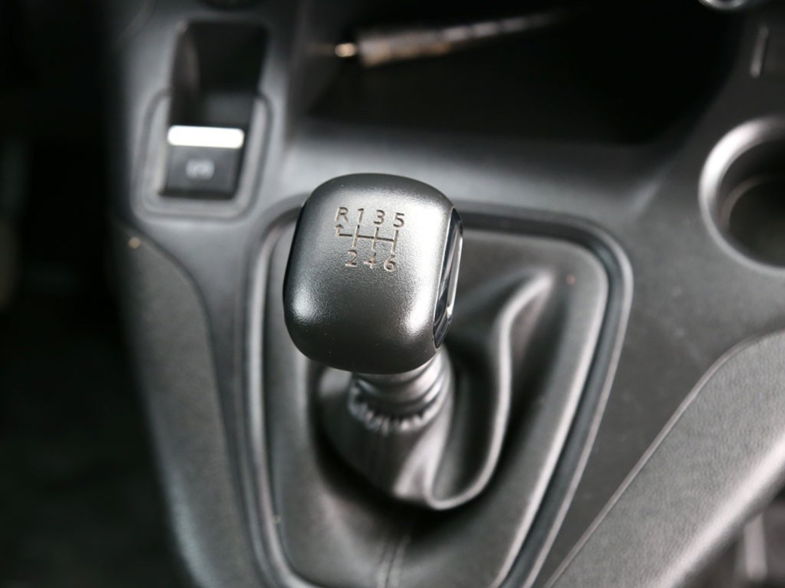Peugeot PARTNER 1.5 L1 BLUEHDI 100 MT DIESEL 2024 - Imagen 17 de 19