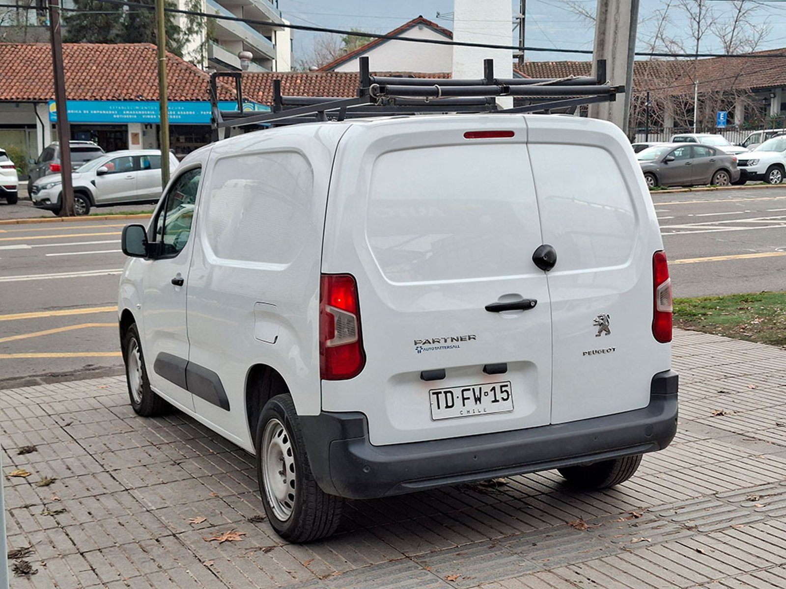Peugeot PARTNER PARTNER L1 1.5 2024 - Foto 4 de 19