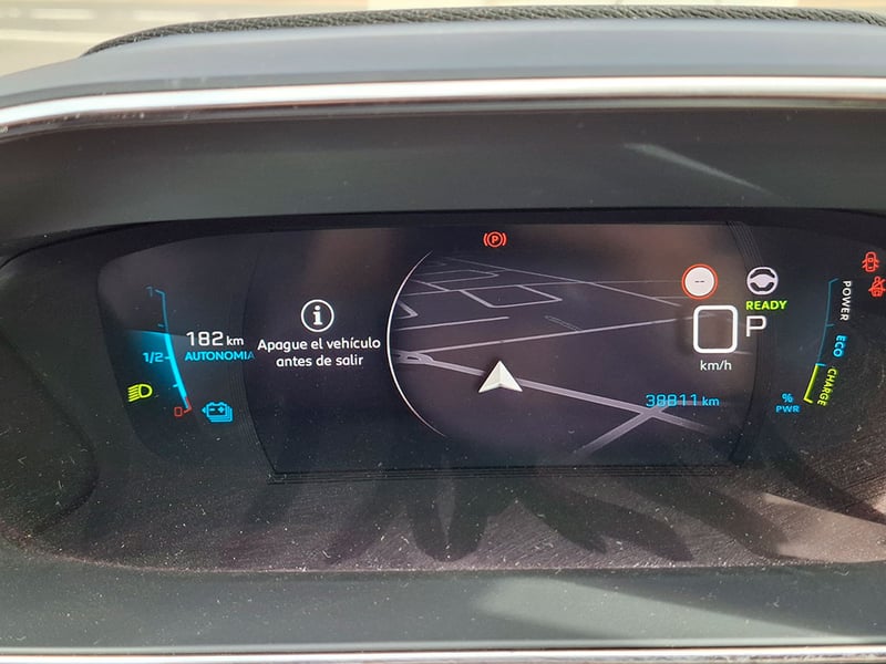 Peugeot E-2008 2008 EV 2023 - Imagen 13 de 20