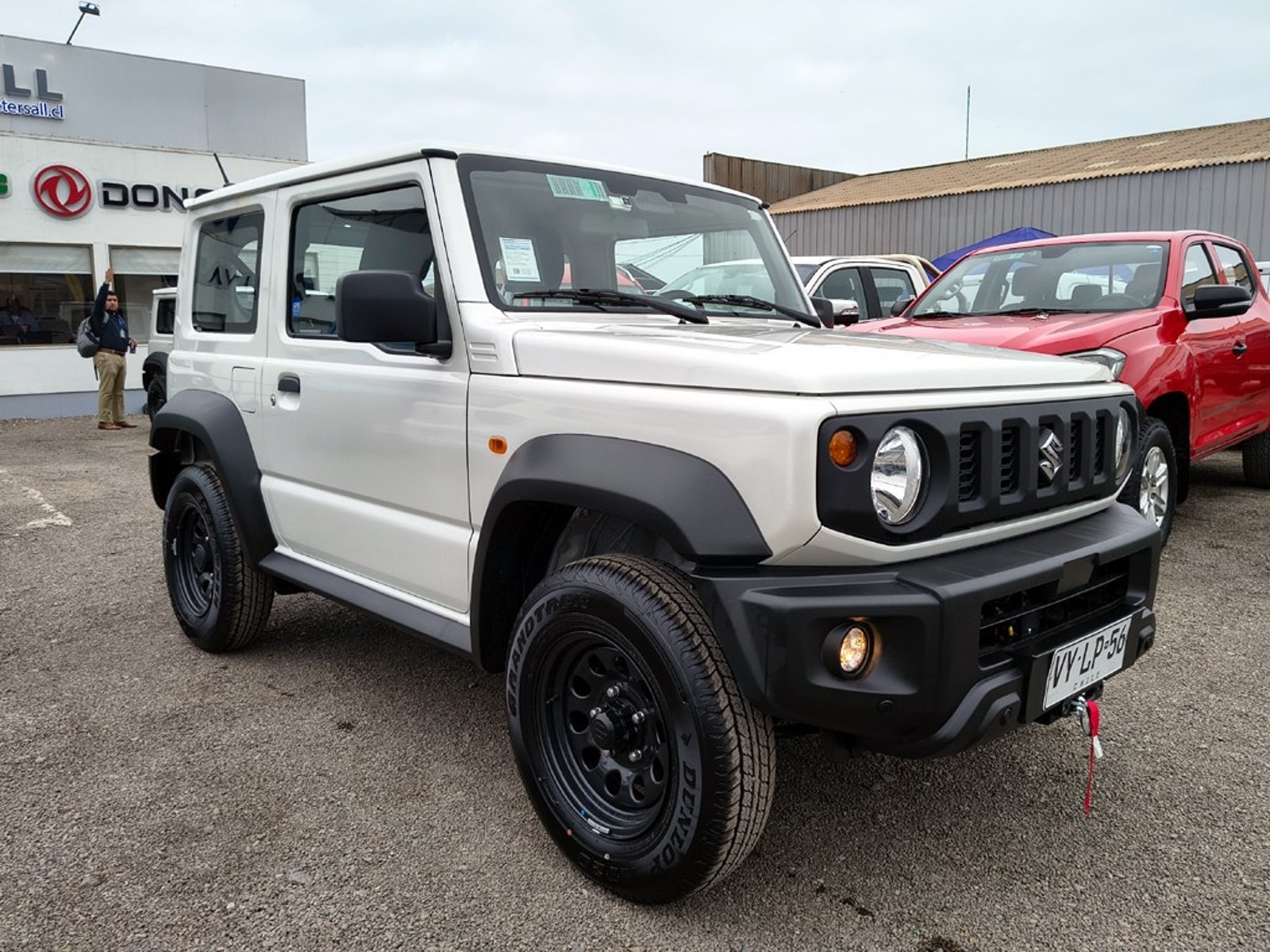 Suzuki JIMNY GL WINCHE MT 4X4 PRECIO+ IVA 2026 - Foto 3 de 20