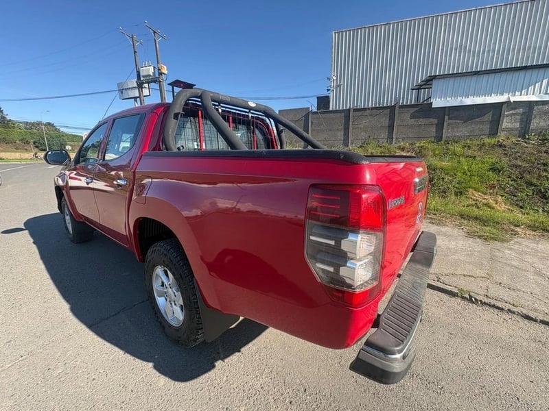Mitsubishi L200 KATANA CRT 4X4 2023 - Imagen 6 de 11