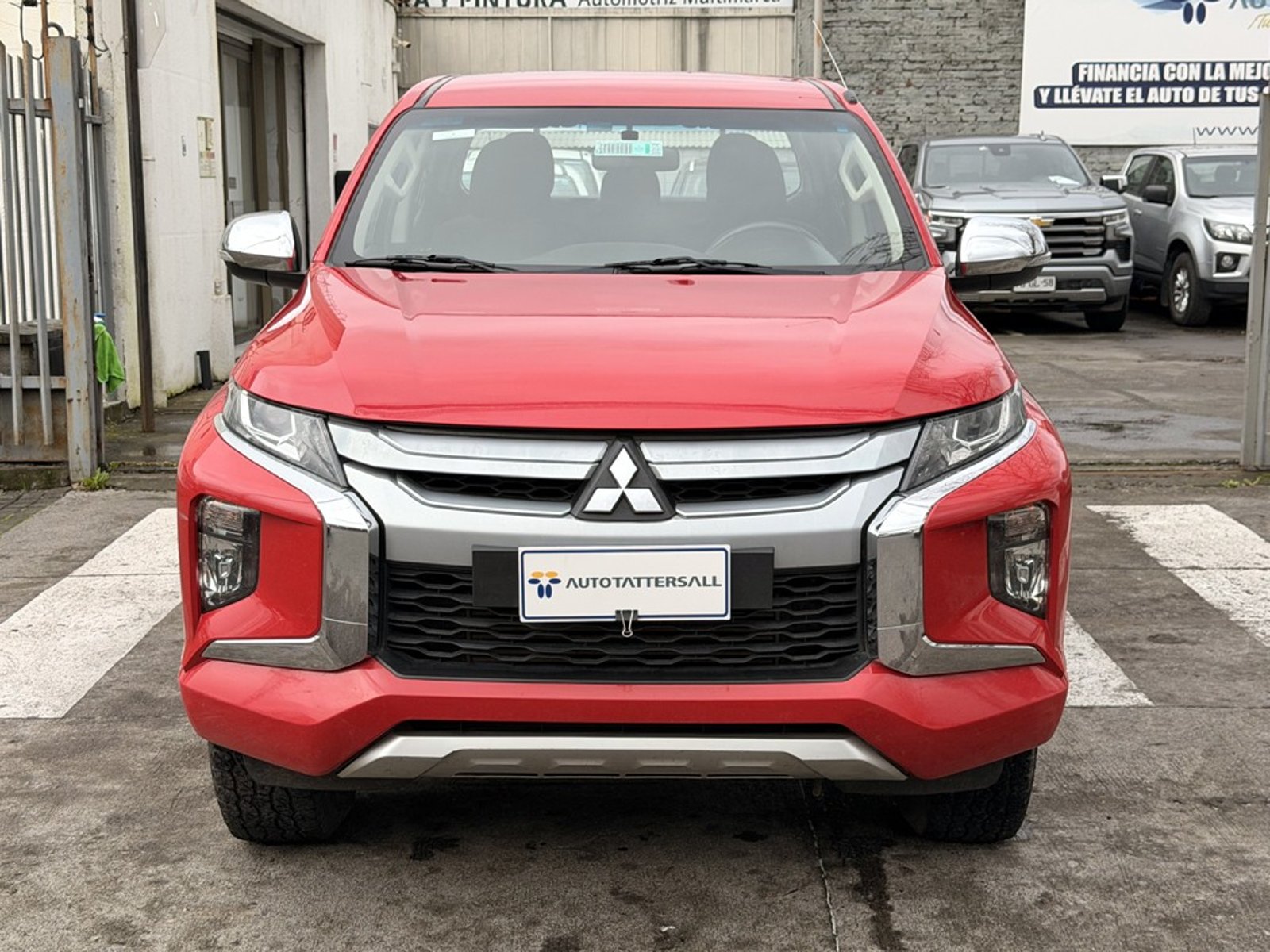 Mitsubishi L200 Katana CRT 2023 - Foto 2 de 20