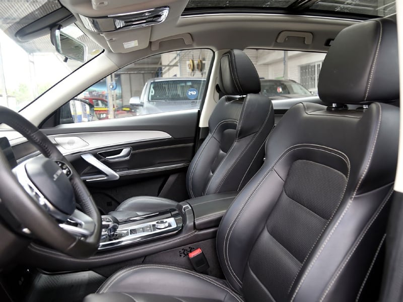 Jetour X70 PLUS 1.6 AUT 2024 - Imagen 12 de 20