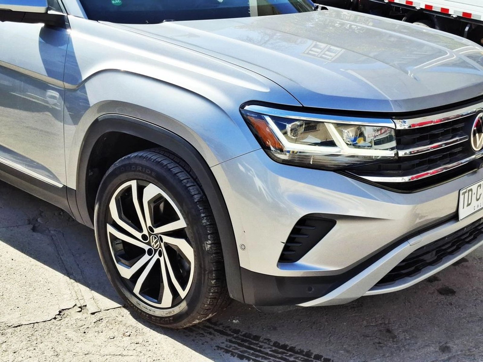 Volkswagen ATLAS 3.6 LIMITED 4MOTION 2024 - Foto 4 de 20