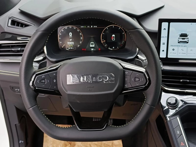 Lynk & Co 06 1.5 HALO 2027 - Imagen 17 de 20