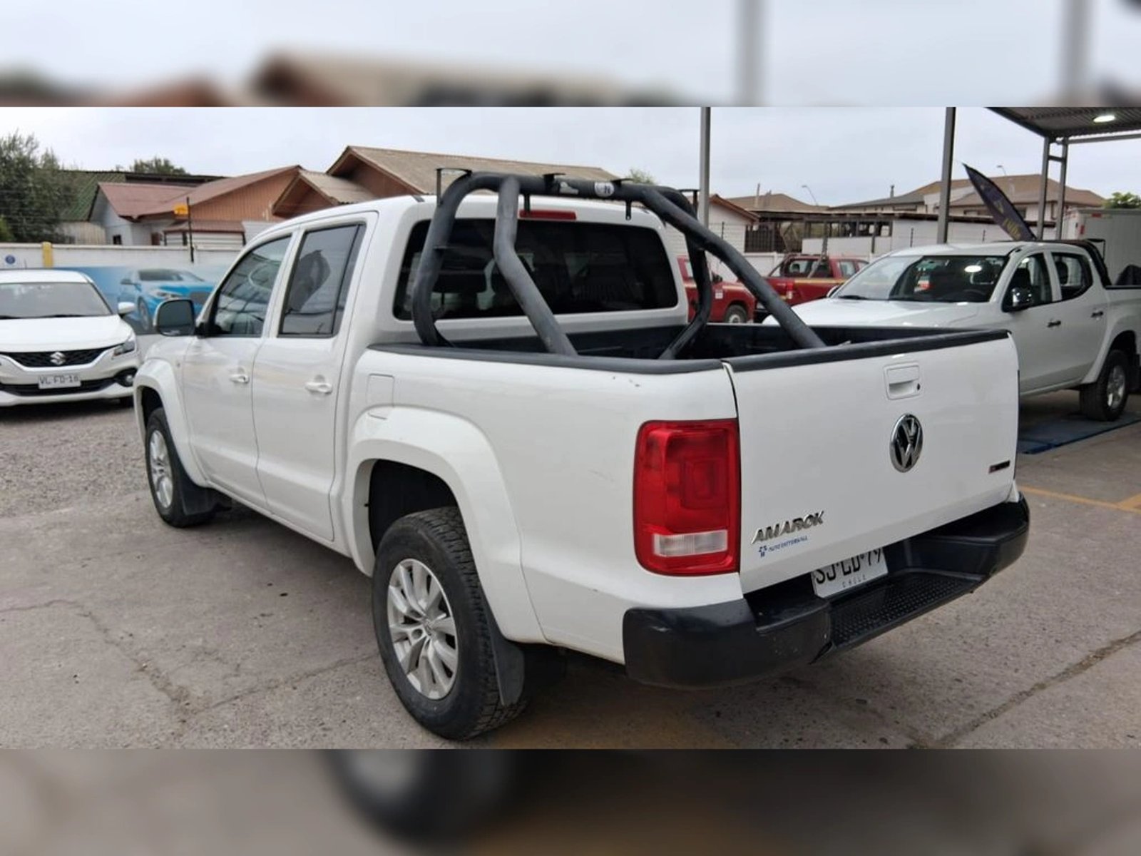 VOLKSWAGEN AMAROK 2.0 4MOTION MT 4X4 DIESEL 2023 - Imagen 7 de 19