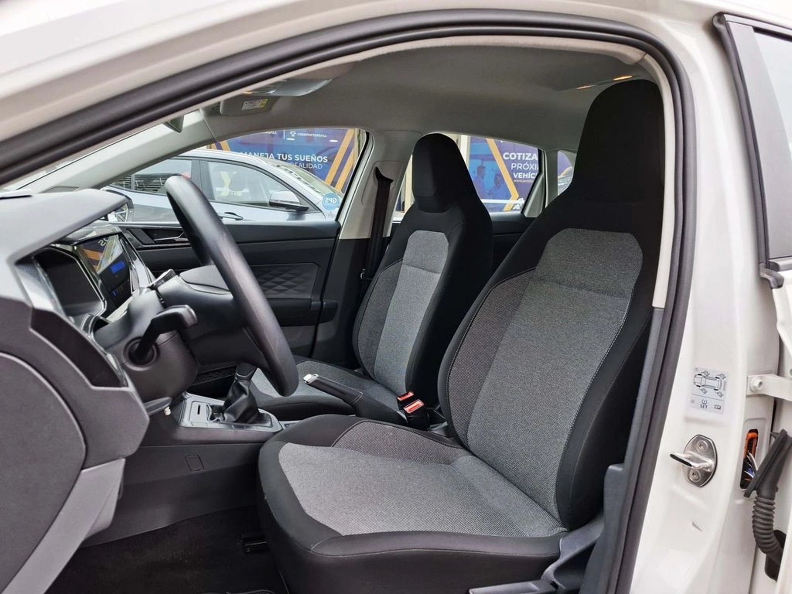 Volkswagen POLO 1.6 2025 - Imagen 14 de 20