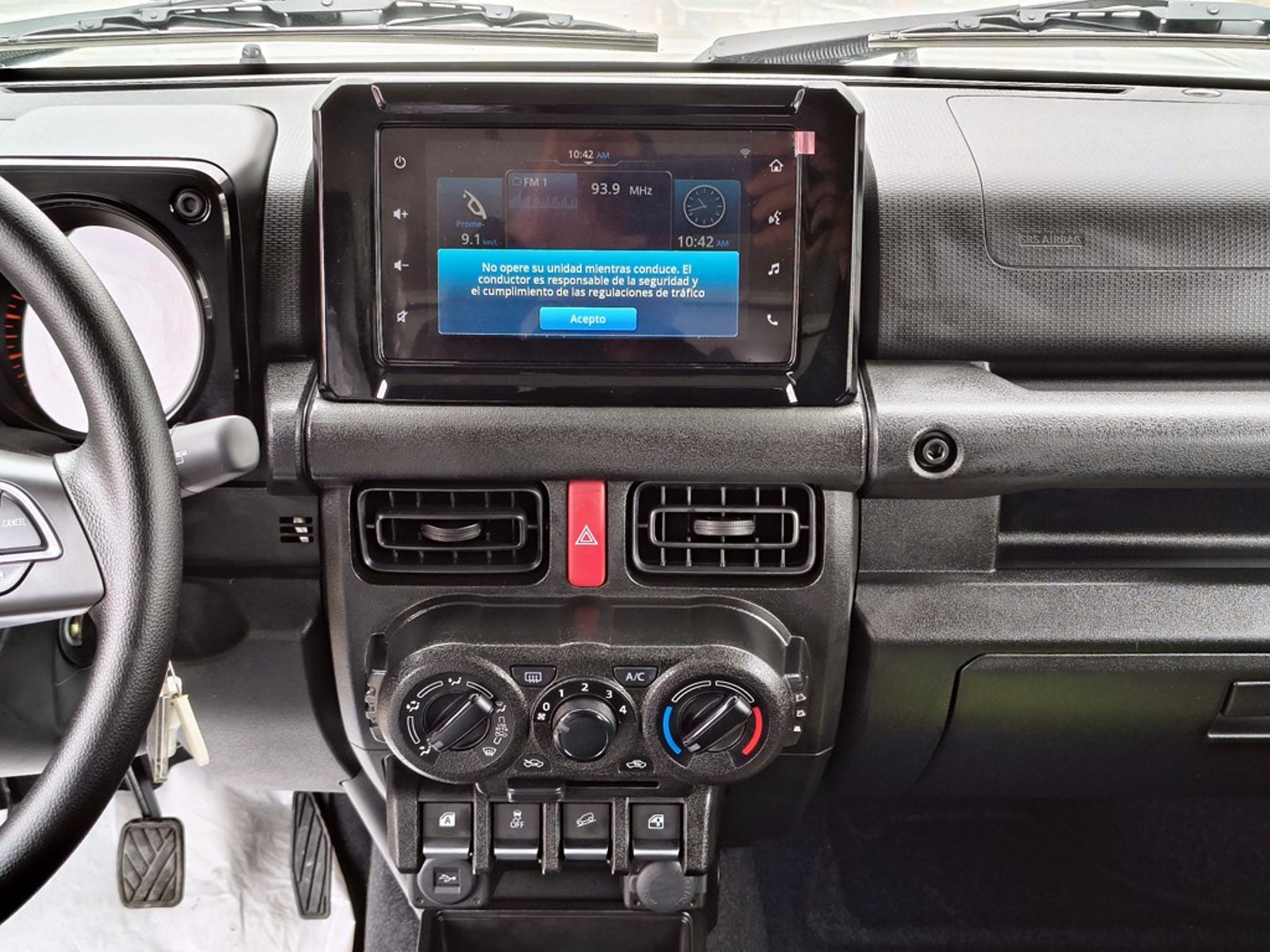 Suzuki JIMNY GL WINCHE MT 4X4 PRECIO+ IVA 2026 - Imagen 16 de 19