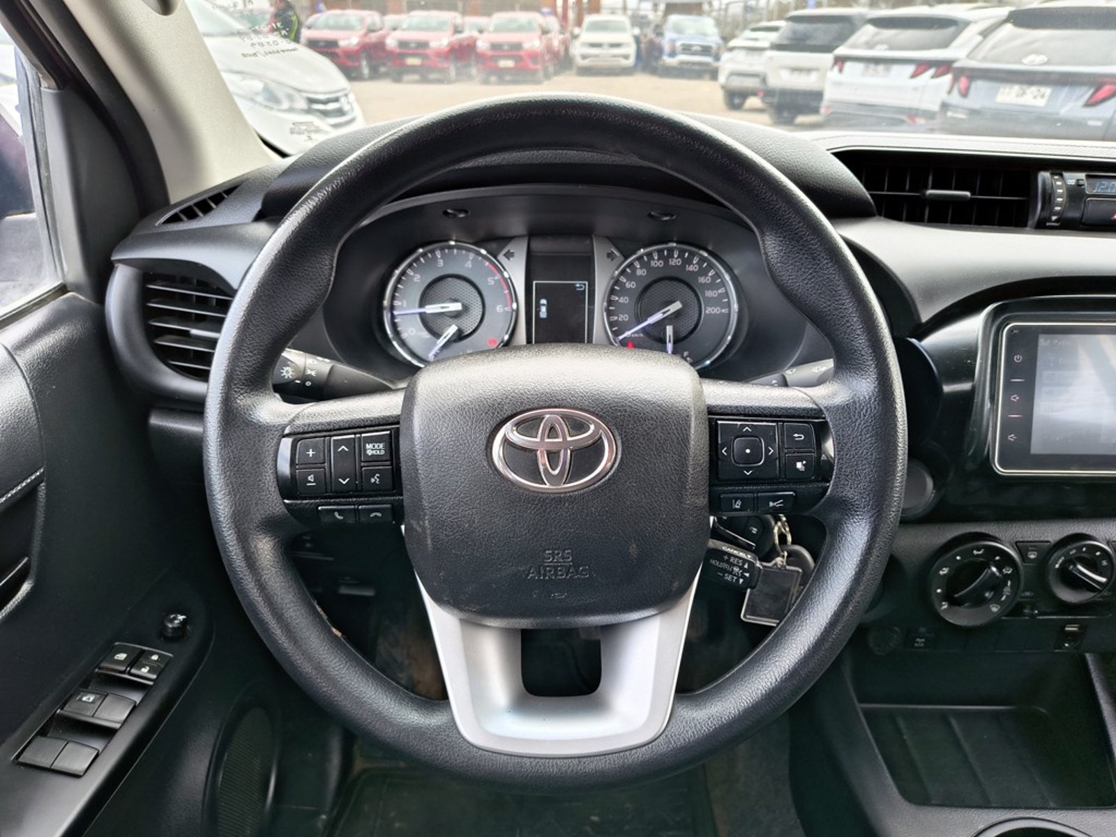 TOYOTA HILUX HILUX TSS 2.4 Diesel 4X2 T/M 2022 - Imagen 13 de 20