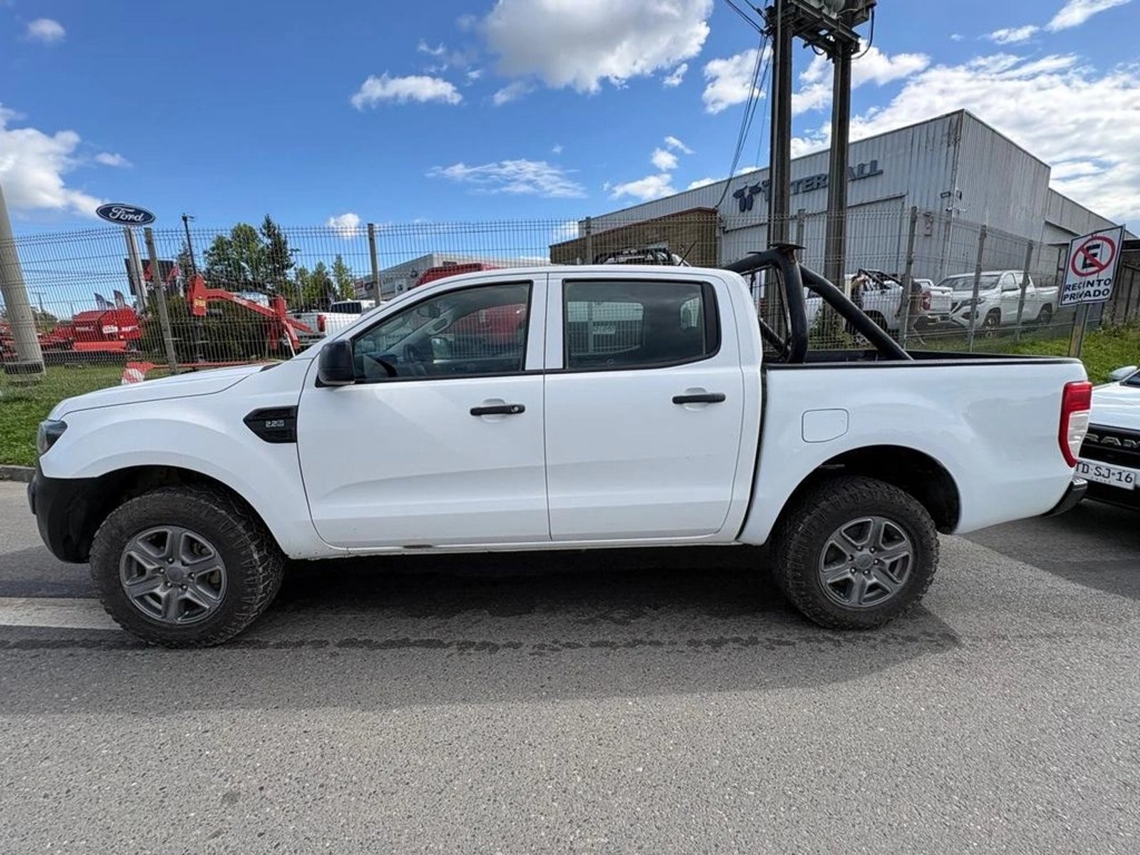 Ford RANGER 2.2 MT 4X4 DIESEL 2023 - Foto 4 de 11