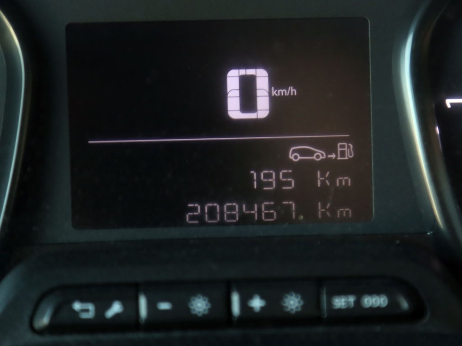 Peugeot TRAVELLER L3 BLUE HDI 180 2.0 2022 - Imagen 18 de 20